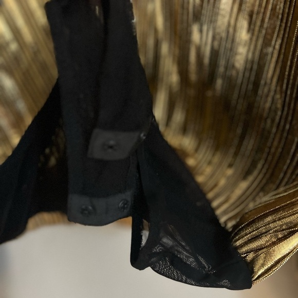 Diva Attitude Gold Pleated Long Sleeve Bodysuit NWOT - Picture 6 of 7